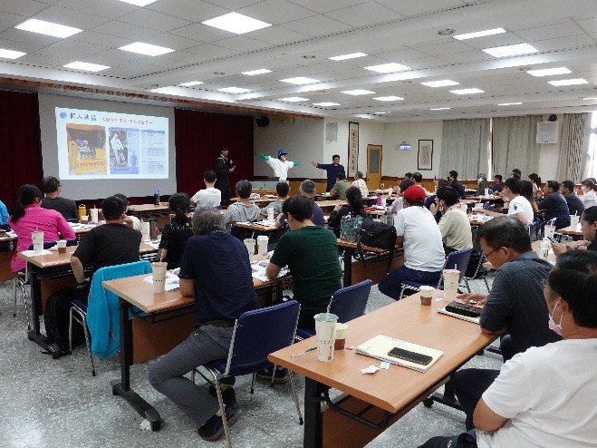 油污應變之防護裝備正確穿著