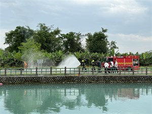 Firefighters perform fire extinguishing