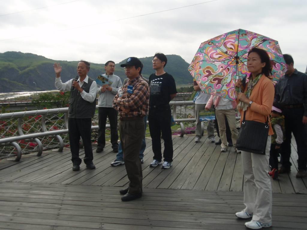台東農田水利會辦理農委會98年度「鹿野大圳馬背調整池優良農建宣導計畫」台東地方法院參訪相片(第九梯)。