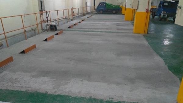 本會地下室停車場地面油漆工程