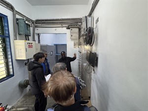圖2.本署臺東處卑南上圳進水口閘門機電現地查核