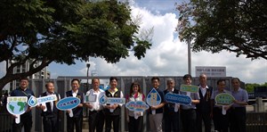 圖2、后里圳小水力啟用典禮設施導覽合照