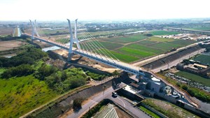 圖1、北港溪渡槽串聯全國前兩大灌溉系統