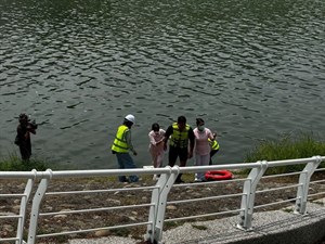 圖1、落水民眾救援演練