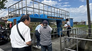 圖2、本署宜蘭處冬螺圳制水門現地查核