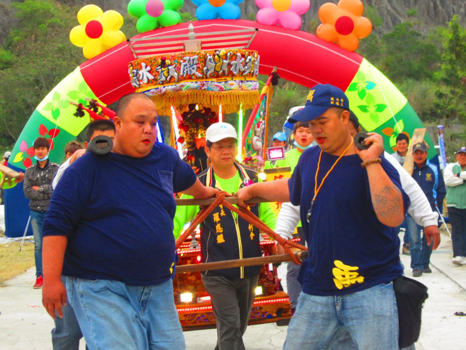 本會與經濟部水利署第八河川局於103年3月15日共同舉辦「卑南溪利吉堤防完工暨石山圳進水口完工通水感恩祈福典禮」，活動圓滿完成。